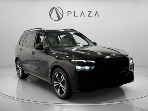 New 2026 BMW X7 xDrive40i w/ M Sport Package image 7