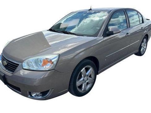 Used 2007 Chevrolet Malibu LTZ FWD image 1