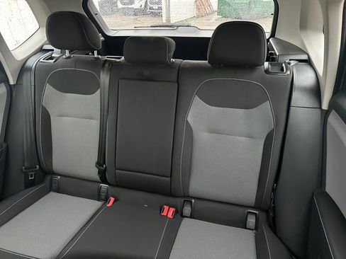 Used 2024 Volkswagen Taos S image 16