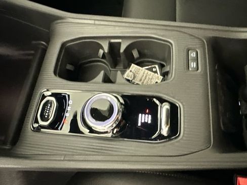 New 2026 Jeep Cherokee Limited AWD/4WD image 32