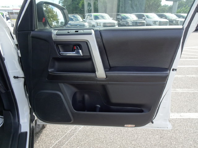 Used 2015 Toyota 4Runner SR5 RWD image 17