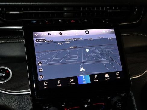 Used 2022 Jeep Grand Cherokee Limited 4xe image 20