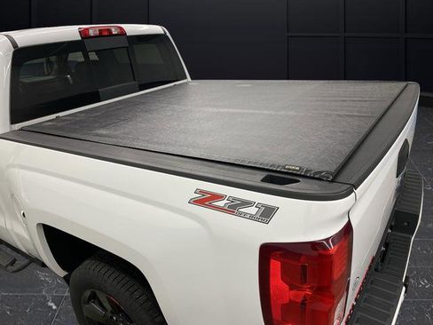 Used 2017 Chevrolet Silverado 1500 LTZ Z71 w/ Redline Edition image 41