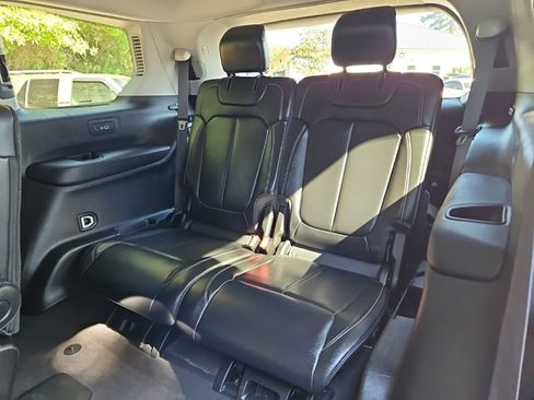 Used 2022 Jeep Grand Cherokee L Limited RWD image 29