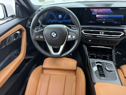 Used 2023 BMW 230i Coupe w/ Convenience Package RWD image 30