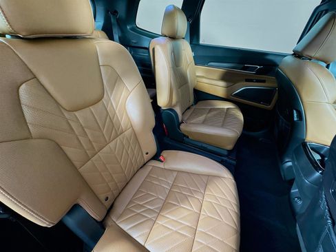 Used 2024 Kia Telluride SX X-Line image 30