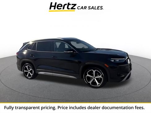 Used 2026 Volkswagen Tiguan SE FWD image 1