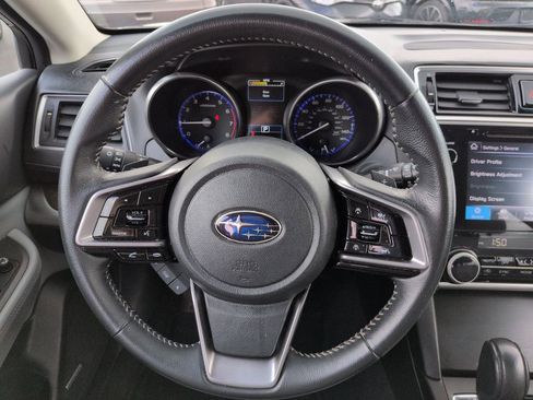 Used 2018 Subaru Outback 2.5i Limited AWD/4WD image 15