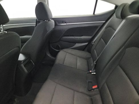 Used 2018 Hyundai Elantra Value Edition FWD image 18
