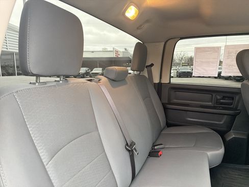 Used 2019 RAM 1500 Express image 43