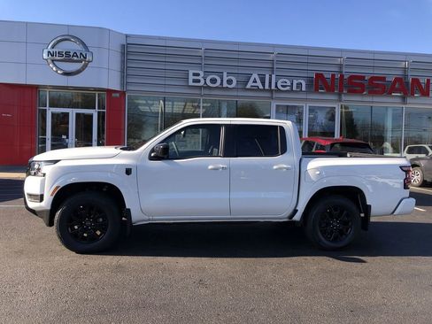 New 2026 Nissan Frontier SV w/ SV Convenience Package AWD/4WD image 11