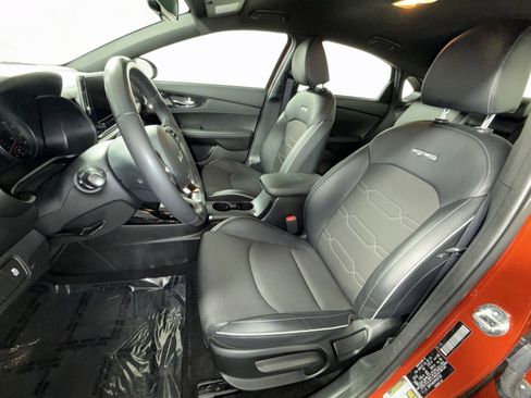 Used 2023 Kia Forte GT-Line image 13