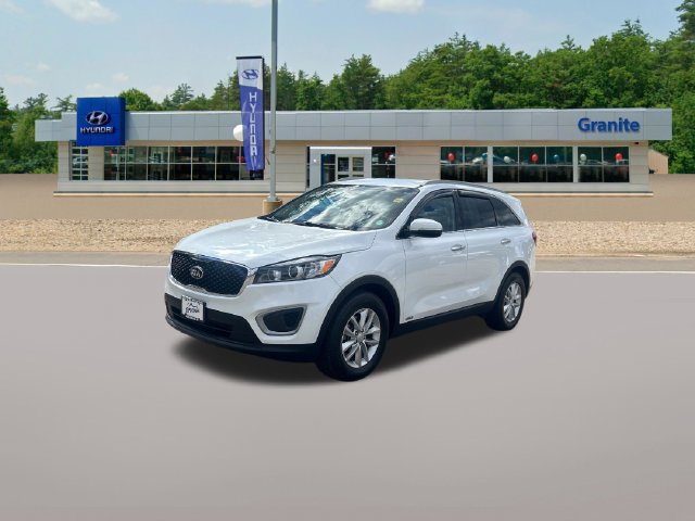 Used 2016 Kia Sorento AWD w/ LX Convenience Package image 2