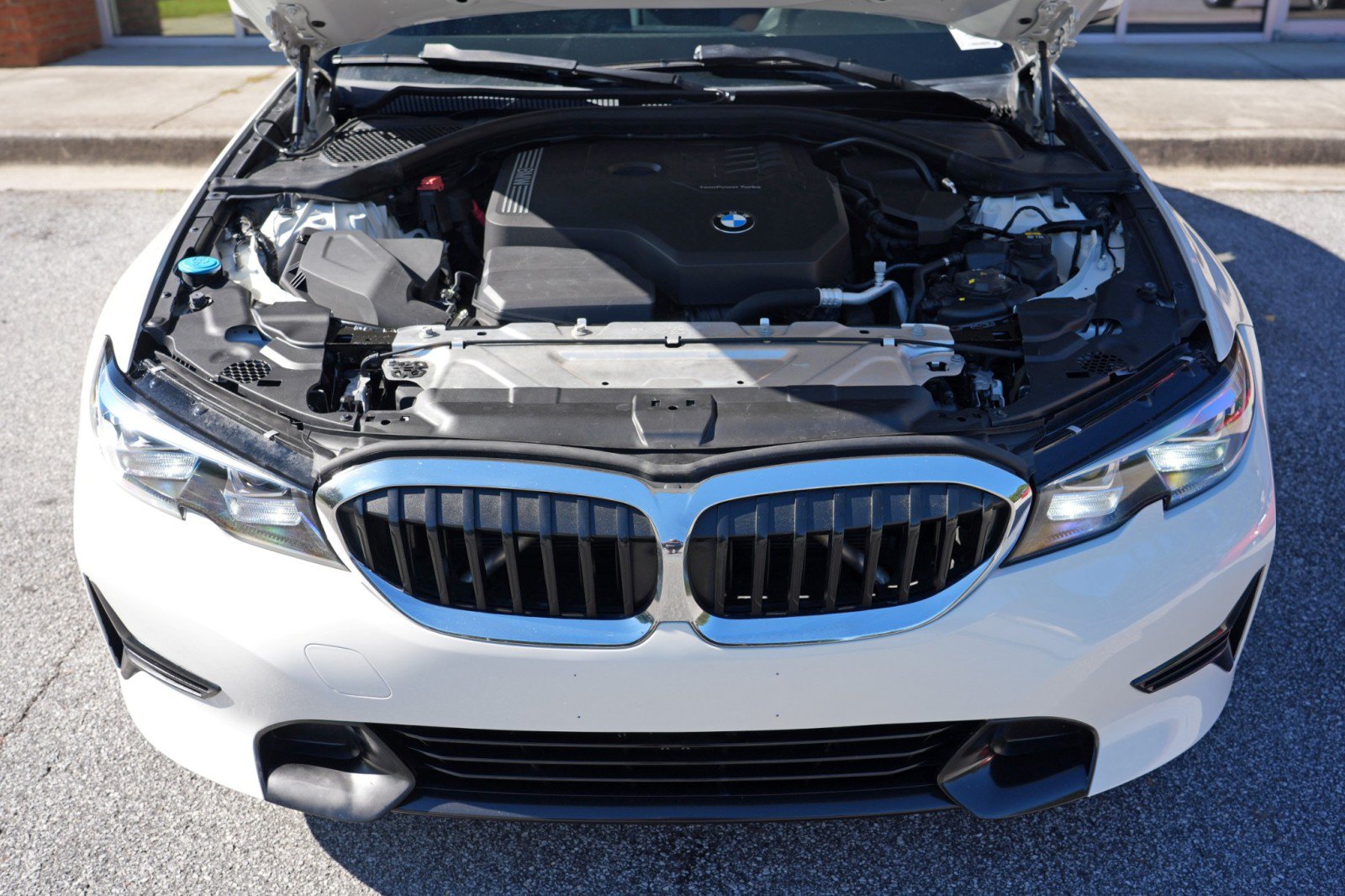 Used 2019 BMW 330i Sedan RWD image 7