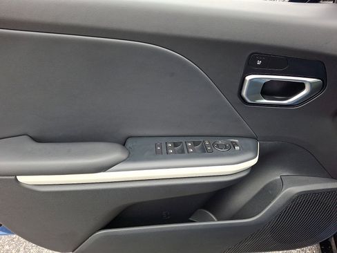 Used 2025 Kia K4 GT-Line w/ GT-Line Sunroof Package image 12