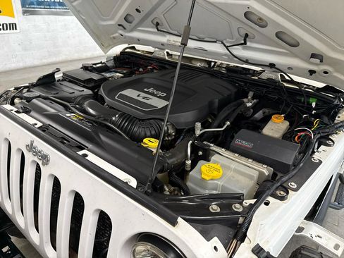 Used 2017 Jeep Wrangler Unlimited Sport w/ Quick Order Package 24S AWD/4WD image 66
