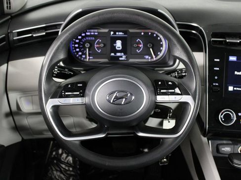 Certified 2024 Hyundai Tucson SE image 17