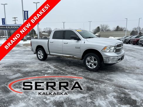 Used 2014 RAM 1500 Big Horn image 1