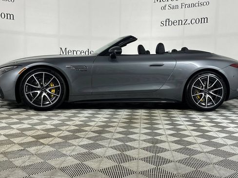 Certified 2022 Mercedes-Benz SL 63 AMG 4MATIC image 7