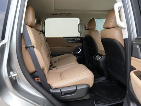 New 2026 INFINITI QX80 Luxe RWD image 21