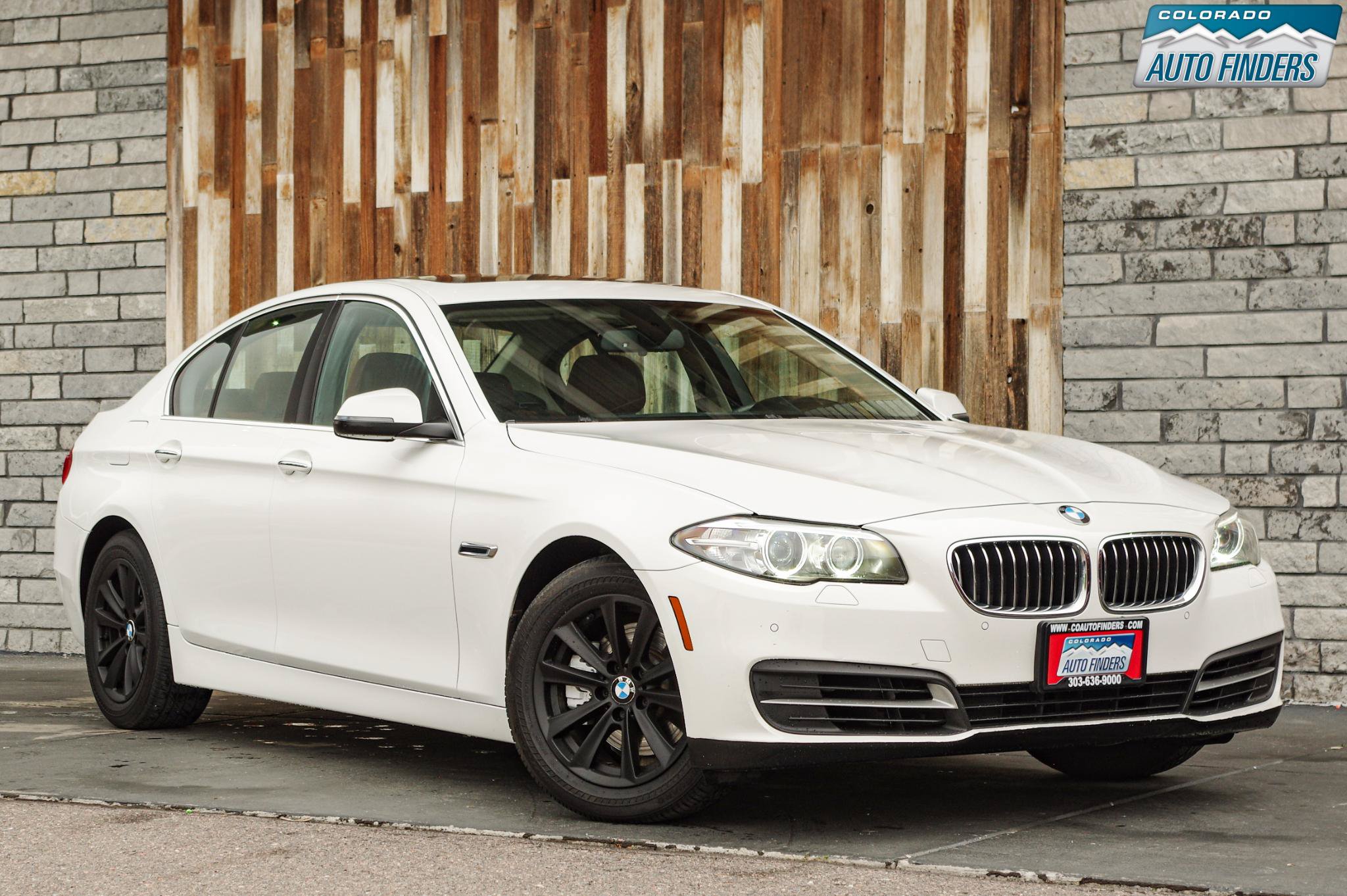 Used 2014 BMW 528i xDrive Sedan AWD/4WD image 9