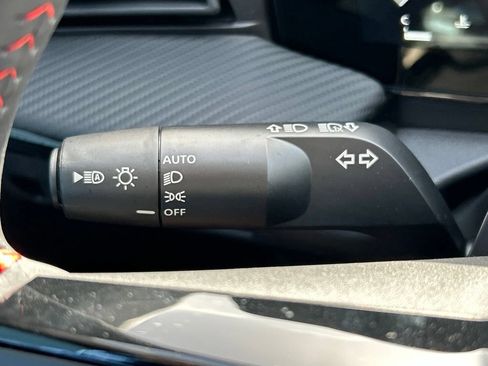 New 2026 Nissan Kicks SR FWD image 27