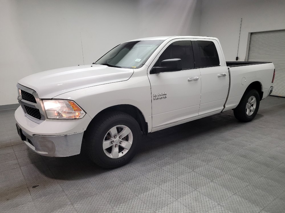 Used 2013 RAM 1500 Classic SLT w/ Premium Display Pkg RWD image 2