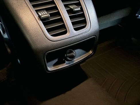 Used 2013 Ford Taurus SEL image 30