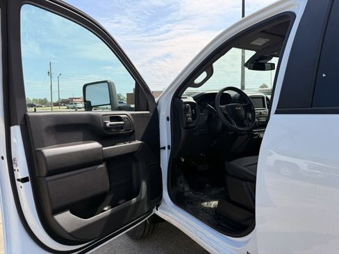 New 2026 Chevrolet Silverado 2500 W/T w/ WT Convenience Package image 13
