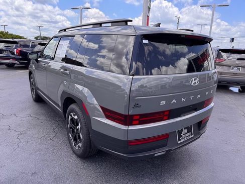 Used 2026 Hyundai Santa Fe SEL AWD/4WD image 3