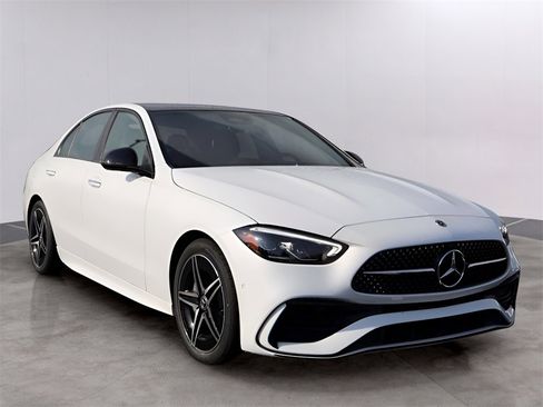 Used 2025 Mercedes-Benz C 300 4MATIC Sedan image 14