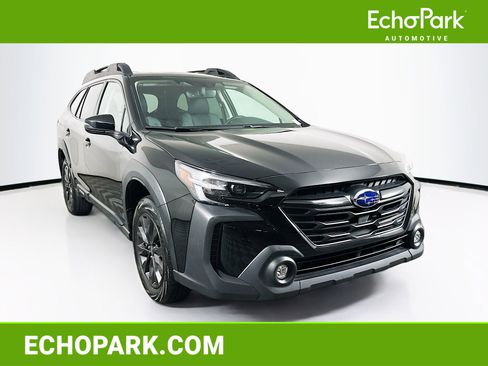 Used 2025 Subaru Outback Onyx Edition image 1