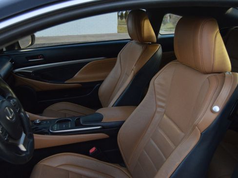 Used 2015 Lexus RC 350 AWD w/ Navigation System Package image 9