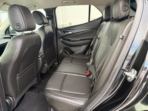Used 2024 Buick Encore GX Sport Touring image 13