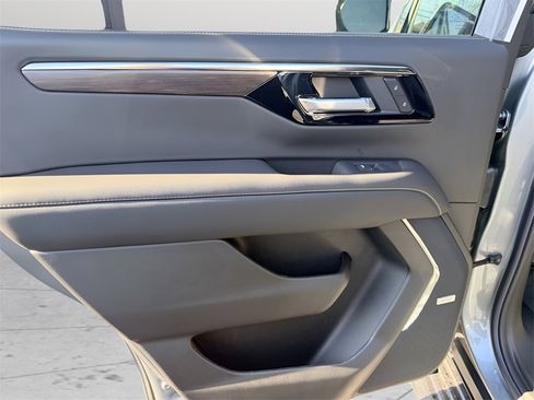 New 2026 Chevrolet Tahoe Premier image 36