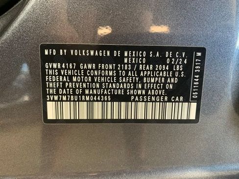 Used 2024 Volkswagen Jetta SE w/ Panoramic Sunroof Package FWD image 39