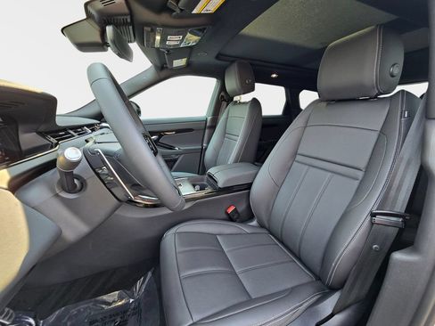 New 2026 Land Rover Range Rover Evoque Hoxton AWD/4WD image 15