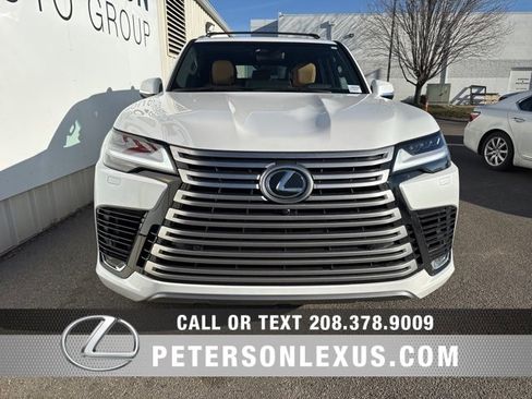 New 2026 Lexus LX 600 4WD w/ Luxury Package image 8