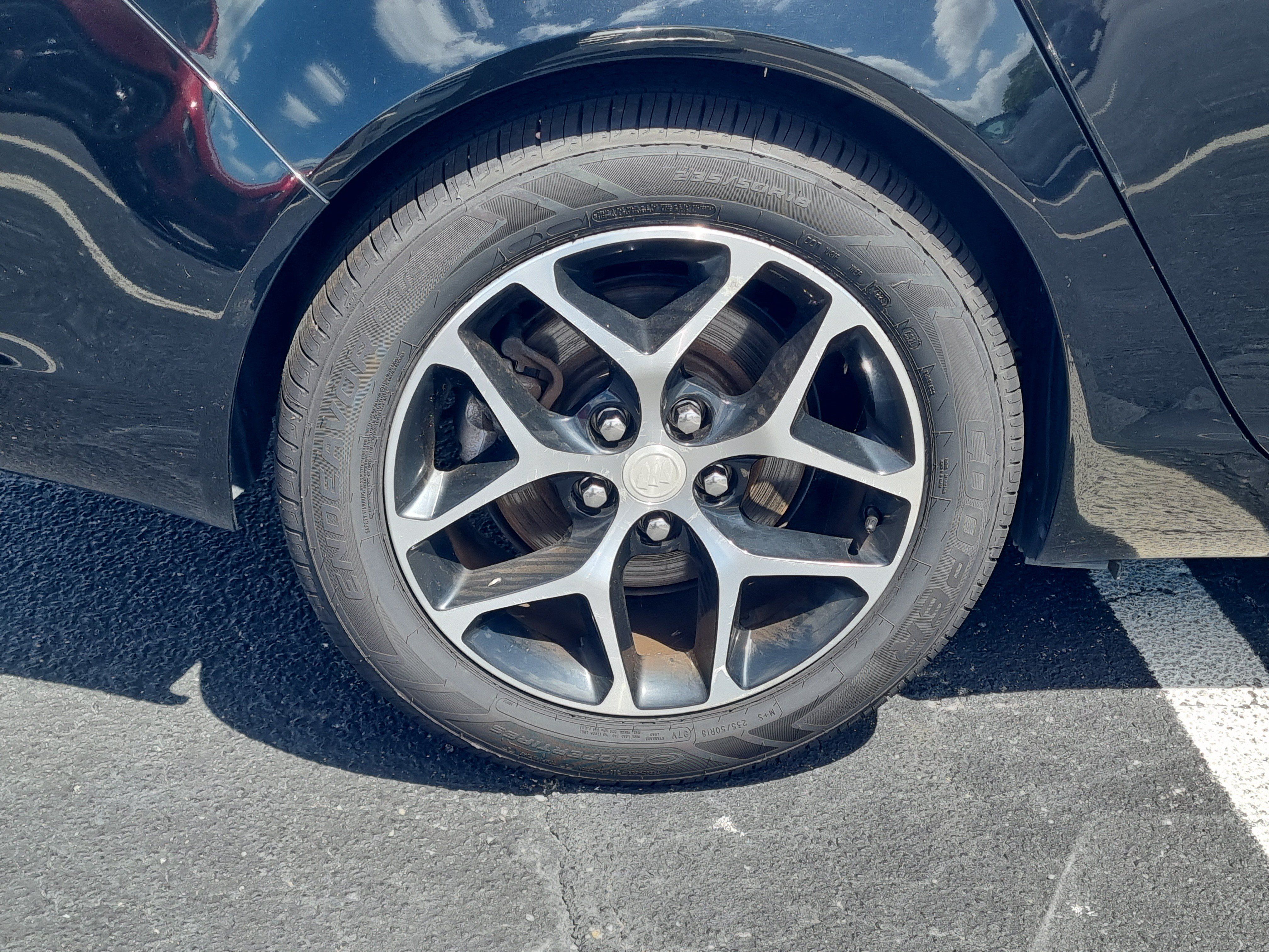 Used 2017 Buick Regal Sport Touring FWD image 7