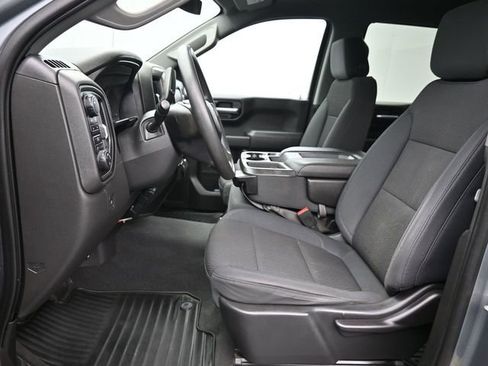 Used 2019 Chevrolet Silverado 1500 Custom Trail Boss w/ Custom Convenience Package image 26