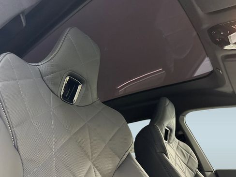 New 2026 BMW iX xDrive60 w/ M Sport Package image 12