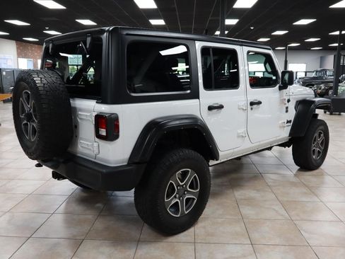 Used 2022 Jeep Wrangler Unlimited Sport AWD/4WD image 5
