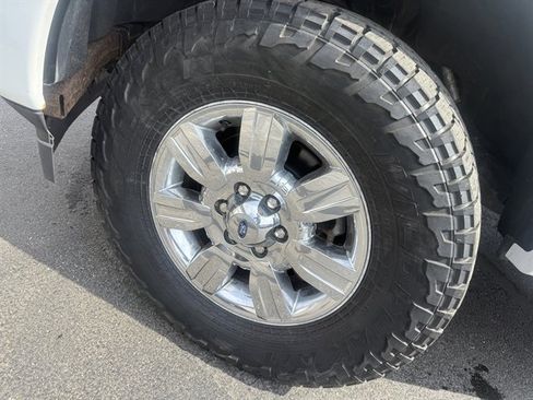 Used 2019 Ford F150 XLT w/ Equipment Group 302A Luxury image 11