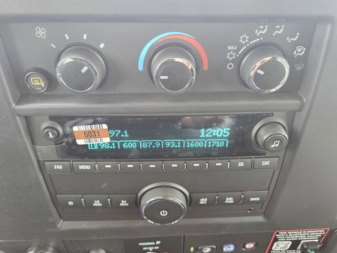 New 2025 Chevrolet Express 2500 w/ Driver Convenience Package image 20