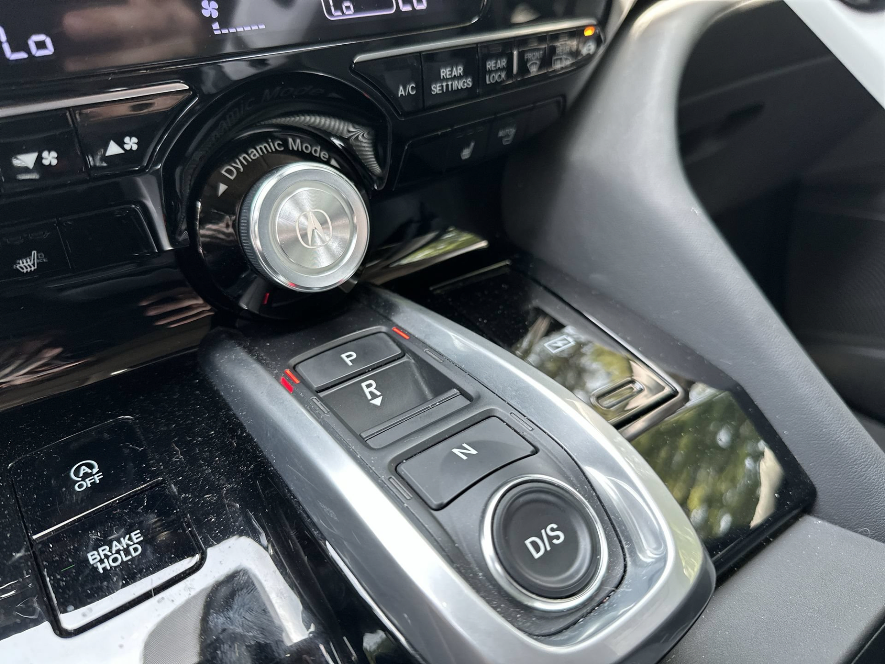 Used 2023 Acura MDX w/ Technology Package FWD image 18