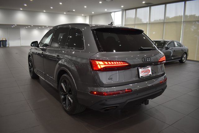 Used 2026 Audi Q7 3.0T Premium Plus w/ Premium Plus Package AWD/4WD image 5