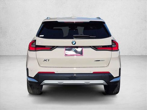 New 2026 BMW X1 xDrive28i w/ Convenience Package AWD/4WD image 8