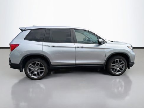 Used 2023 Honda Passport EX-L image 4
