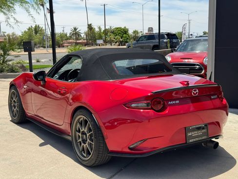 Used 2016 MAZDA MX-5 Miata Club RWD image 41