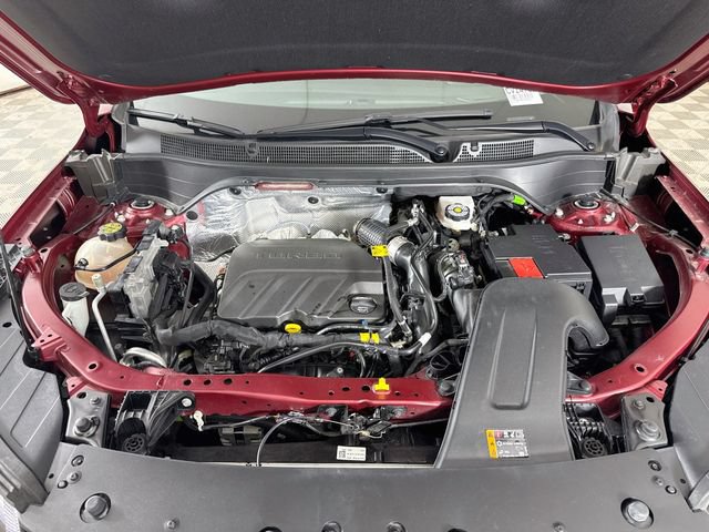 Used 2025 Chevrolet Trax LT w/ LT Convenience Package FWD image 29